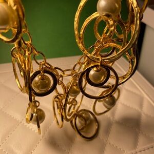 Elegant Gold and Pearl Hoop Earrings